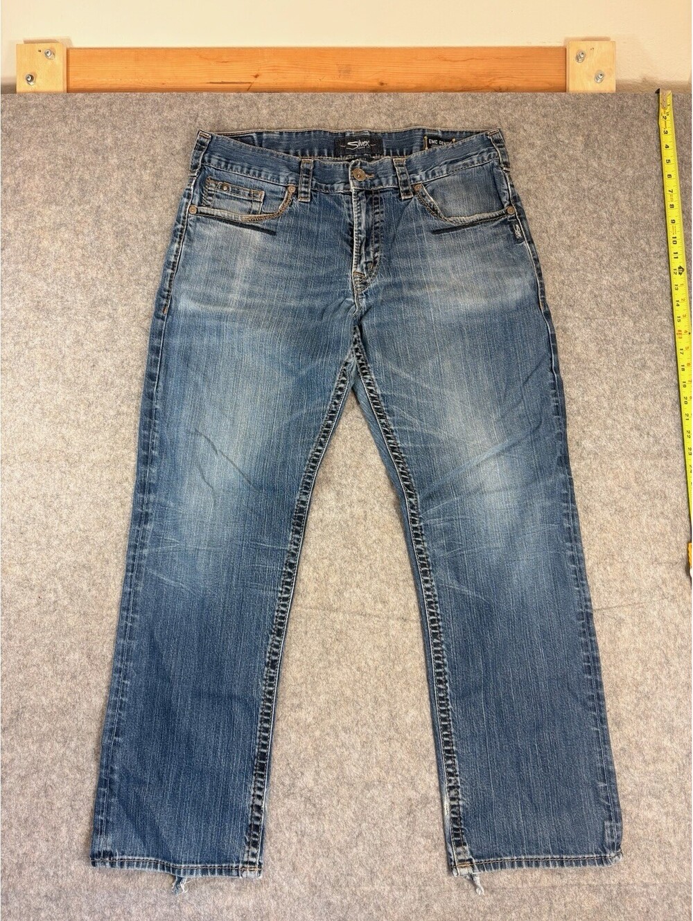 Silver Jeans Men's Straight Leg Dark Wash Stretch Denim Jeans 5-Pocket 38x32